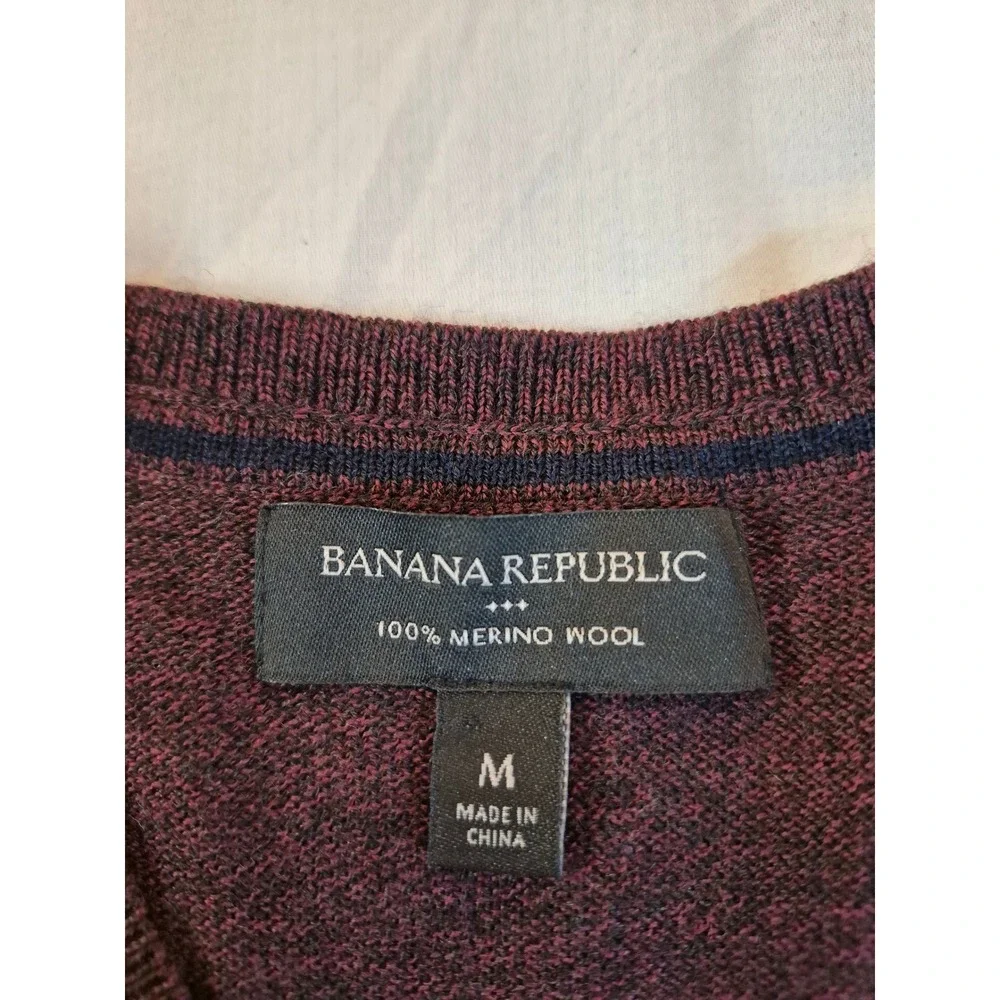 Banana Republic Mens V-Neck Sweater Burgundy Heather 100% Merino Wool Medium